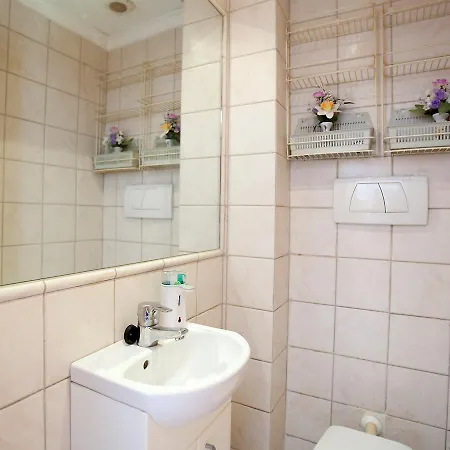 Imperial Park-4 By Interhome Nyaraló *